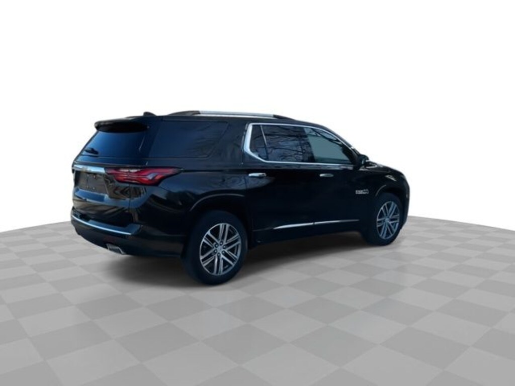 Used 2023 Chevrolet Traverse High Country SUV