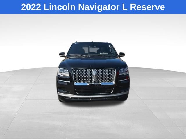 2022 Lincoln Navigator L Reserve photo 3