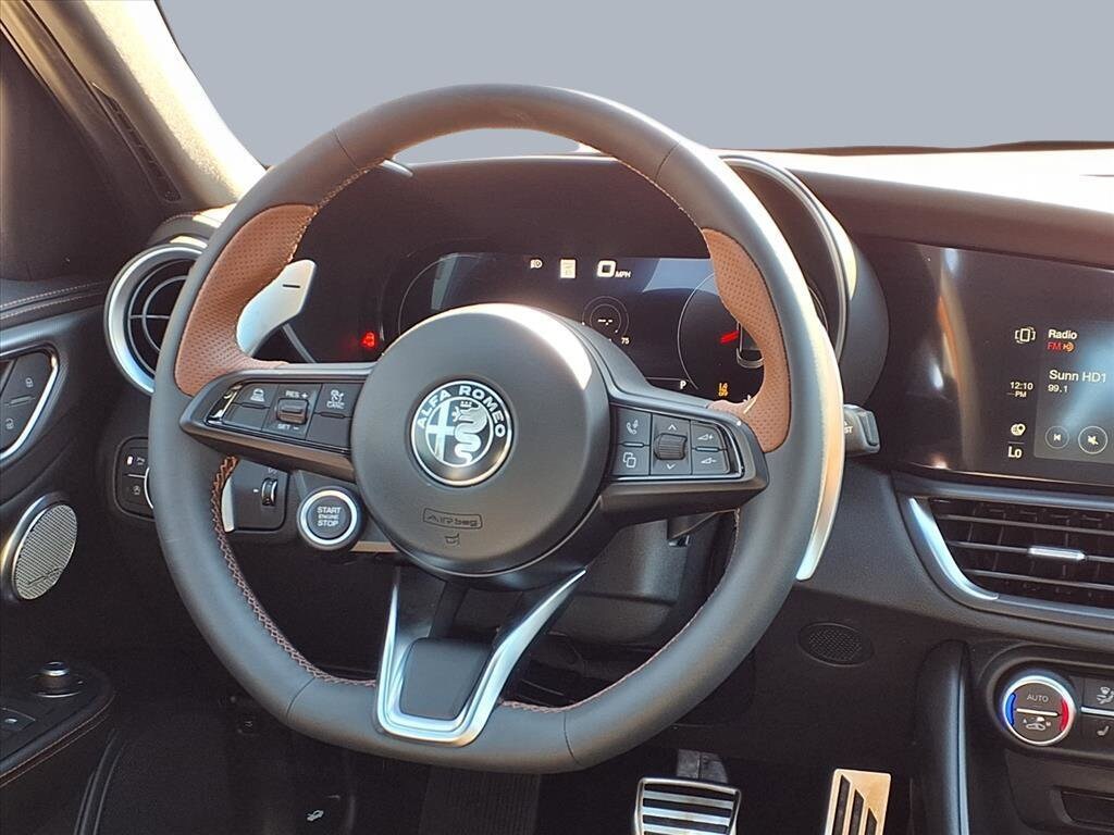 2025 Alfa Romeo Giulia Intensa - Photo 12