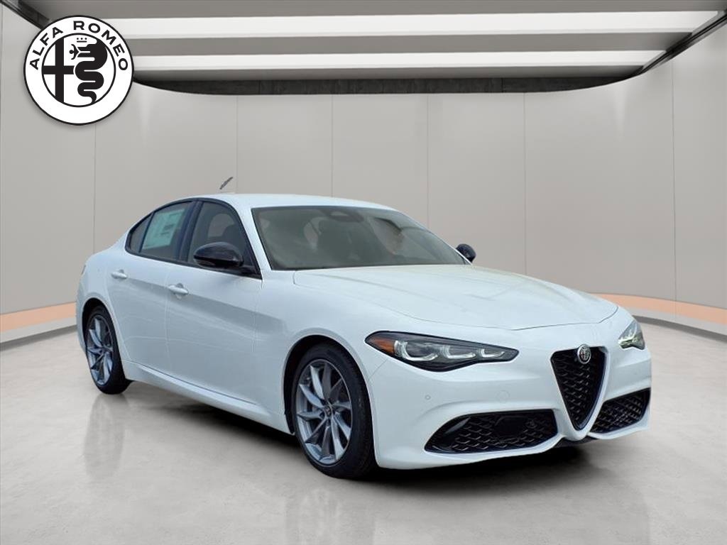 2025 Alfa Romeo Giulia RWD