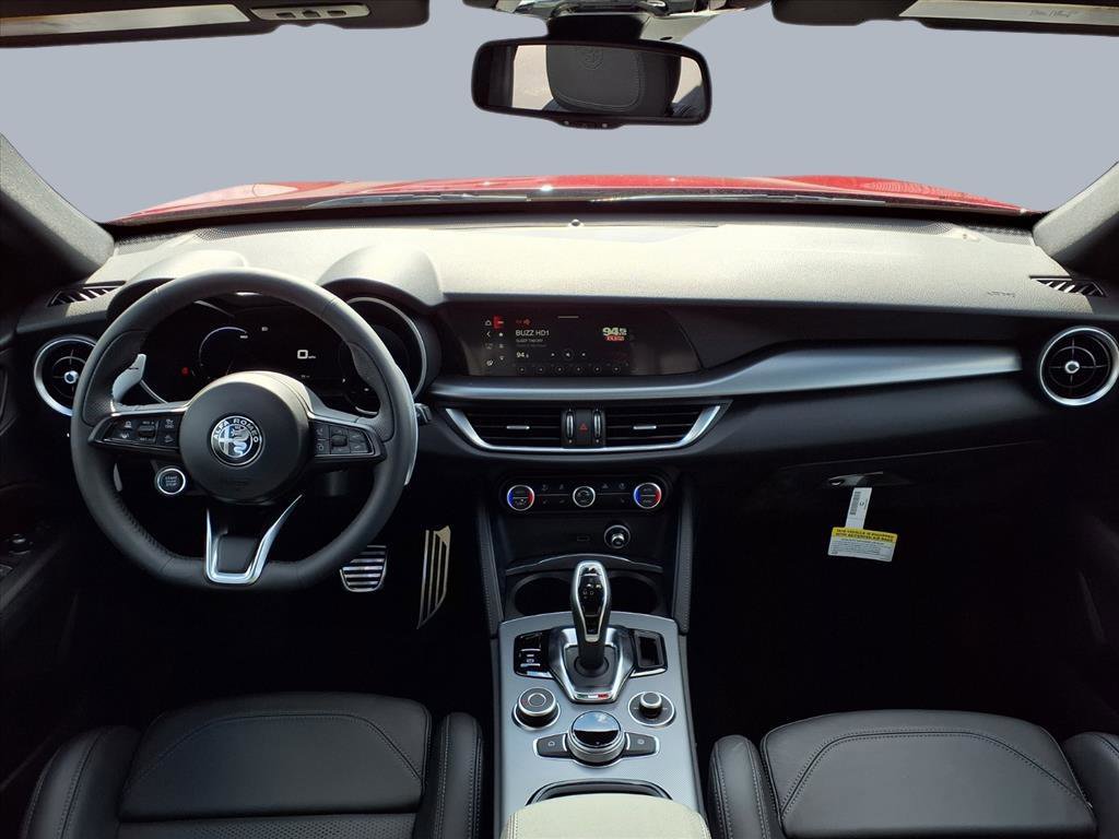 2025 Alfa Romeo Stelvio Base - Photo 11