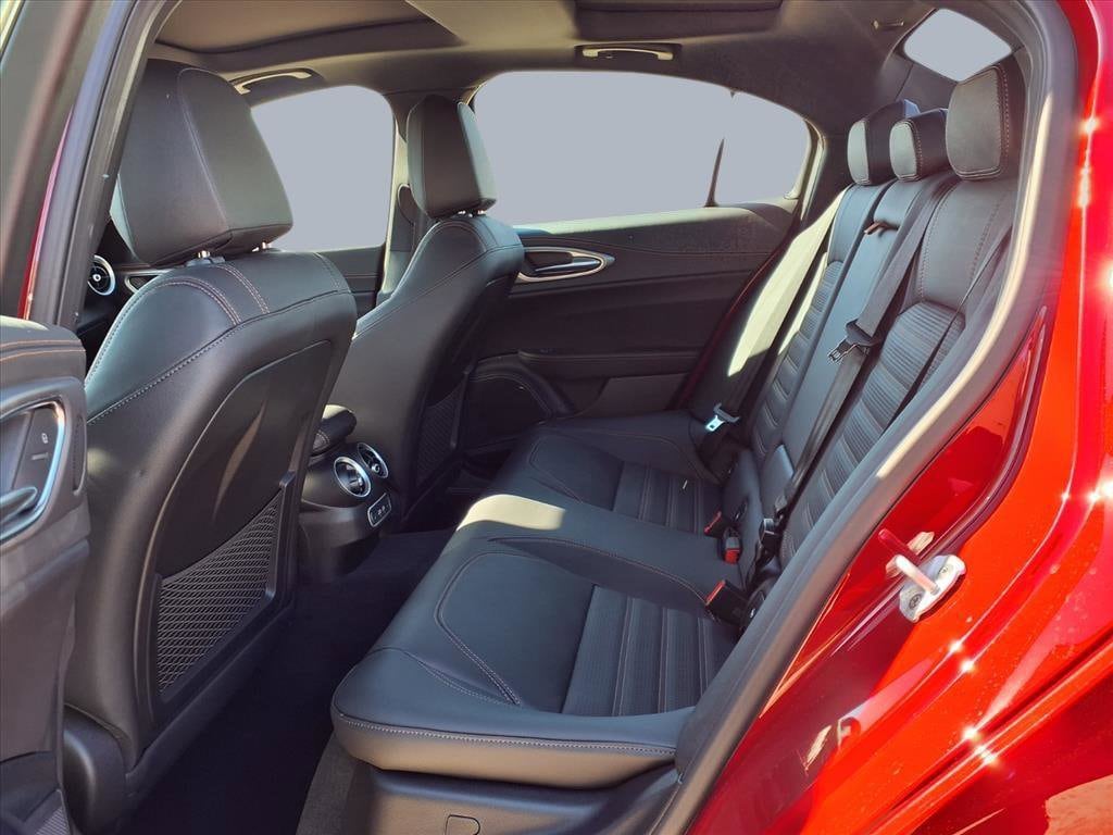 2025 Alfa Romeo Giulia Intensa - Photo 9