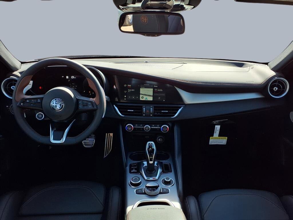 2025 Alfa Romeo Giulia Intensa - Photo 10