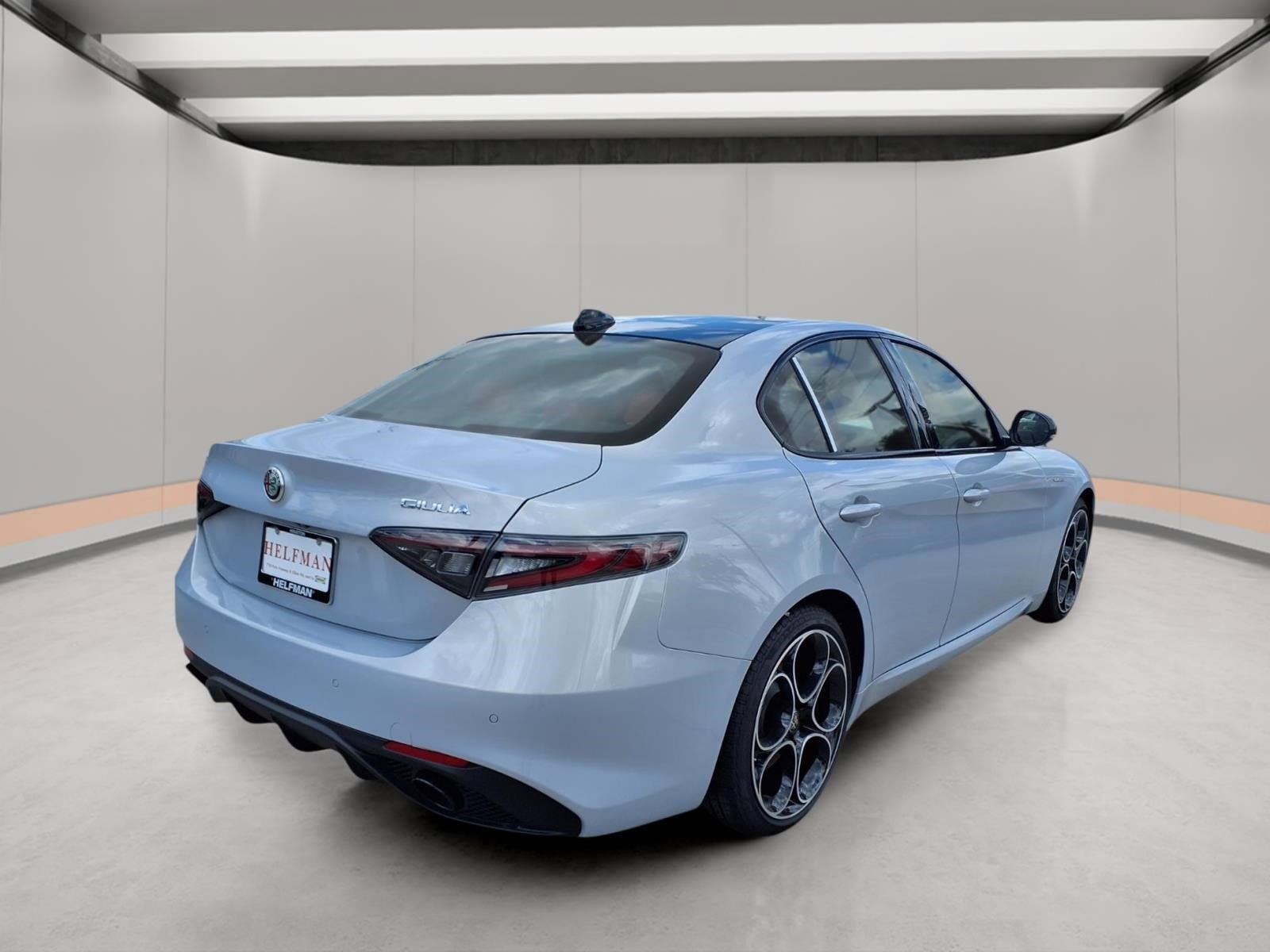 2026 Alfa Romeo Giulia Base - Photo 6