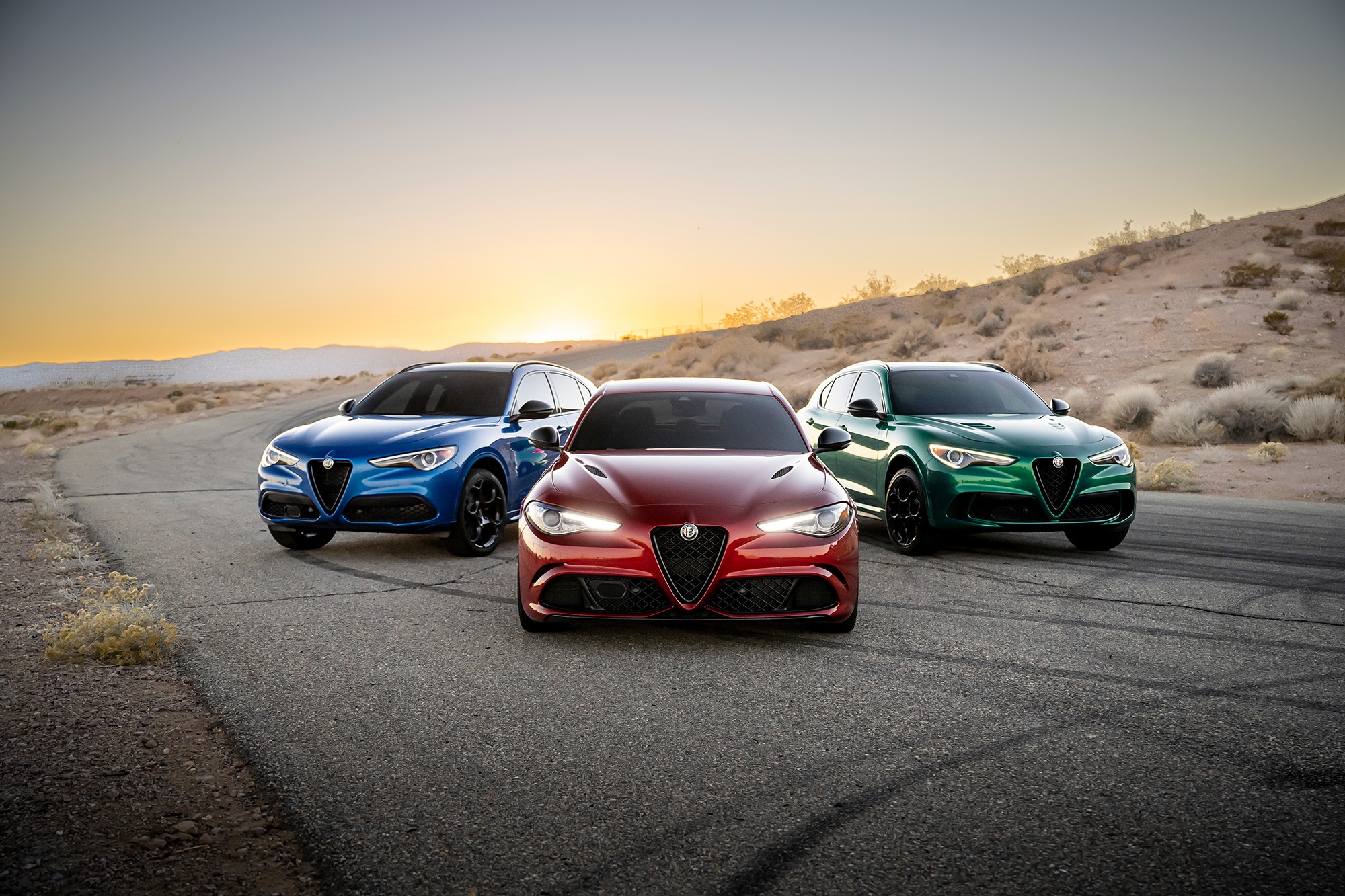 2022_AlfaRomeo_Family_StelvioVeloceQuad_GiuliaQuad.JPG
