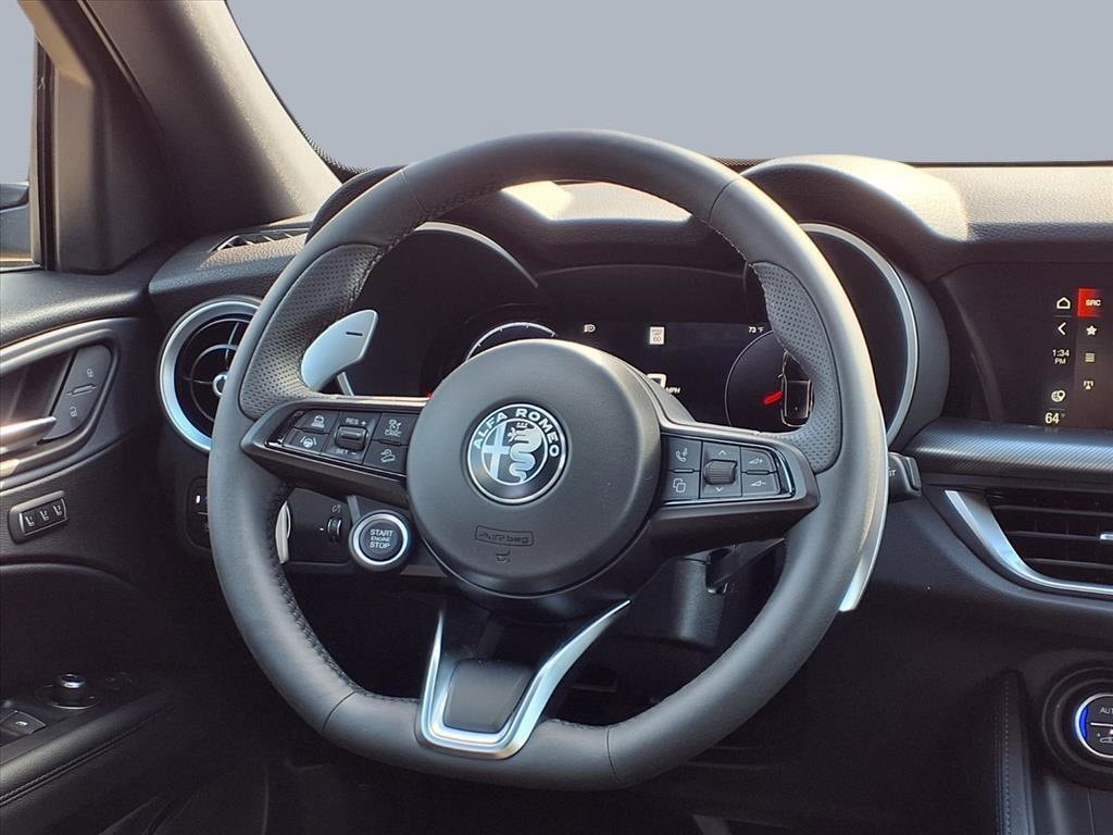2025 Alfa Romeo Stelvio Base - Photo 12
