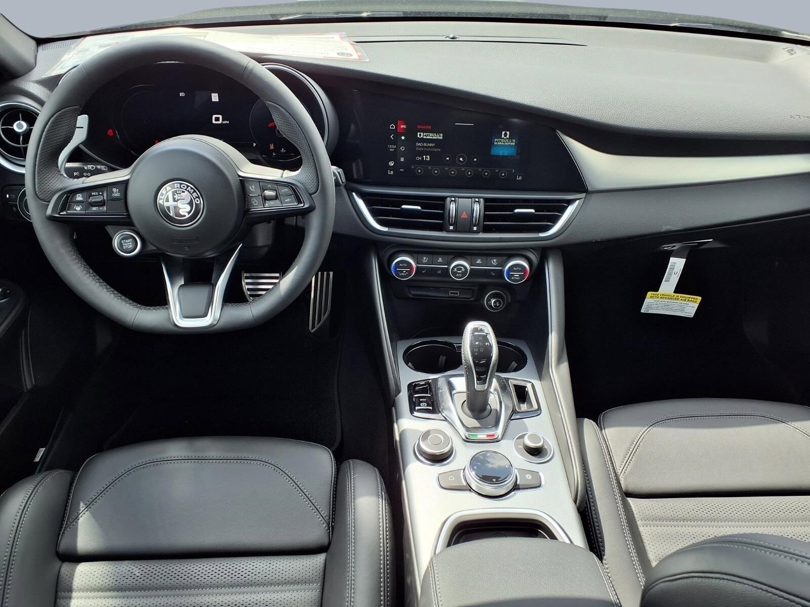 2026 Alfa Romeo Giulia Base - Photo 8