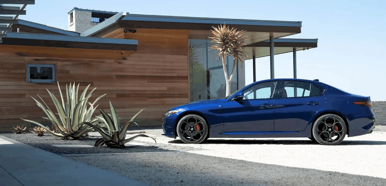2022 Alfa Romeo Giulia Lifestyle.png