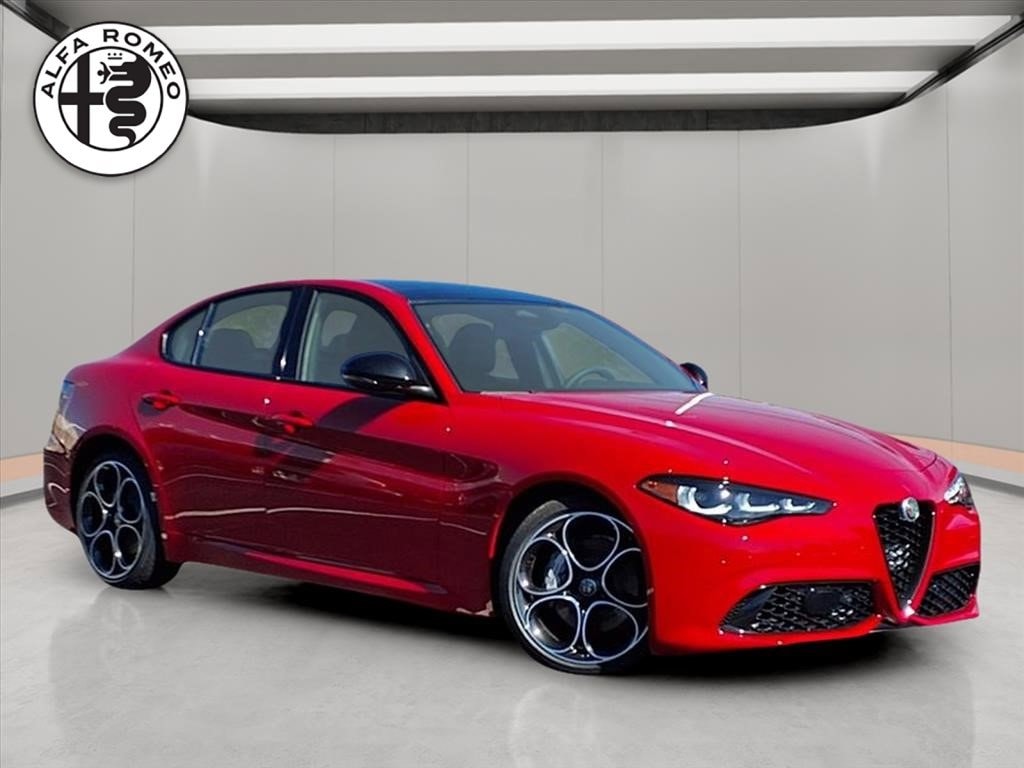 2025 Alfa Romeo Giulia Base