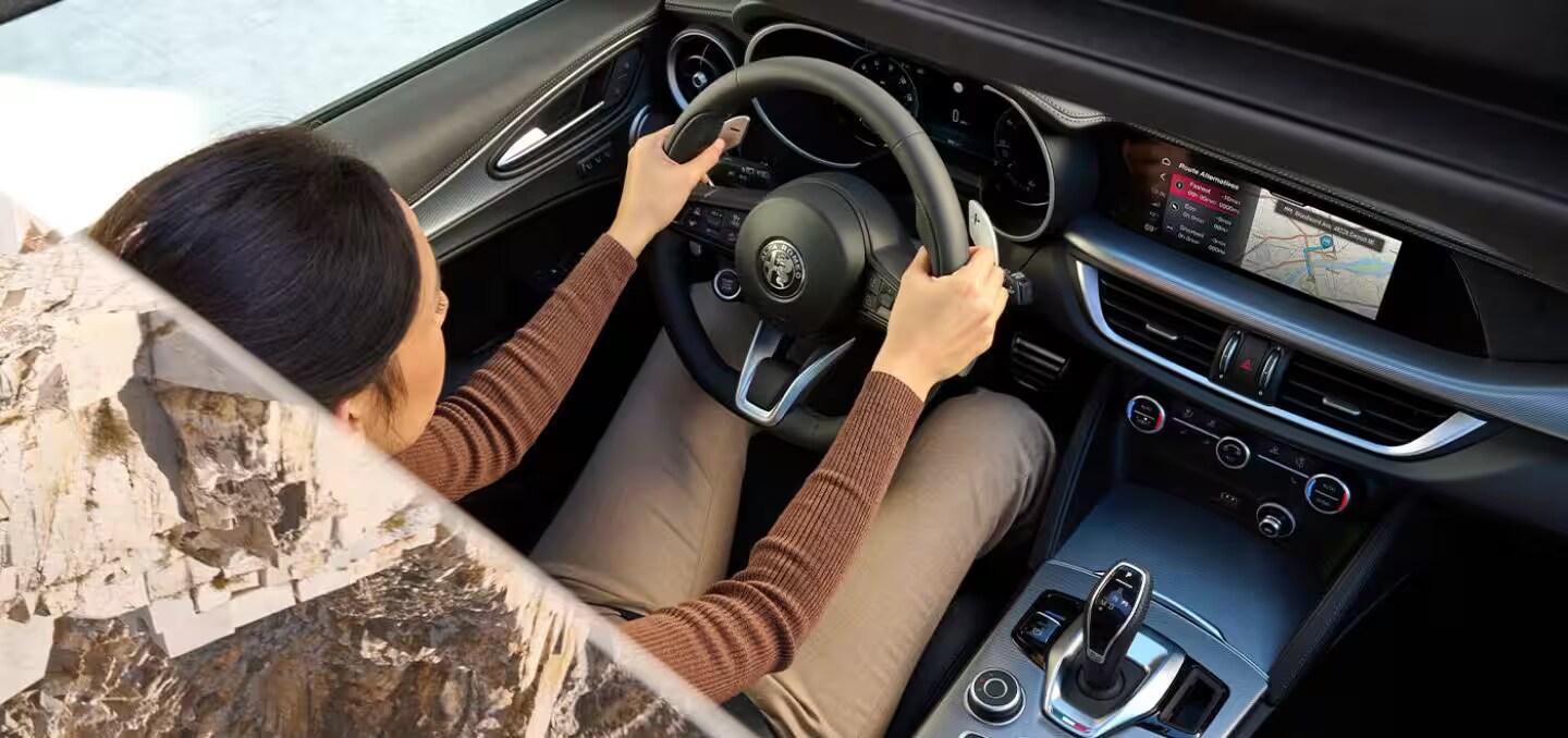 2024 Alfa Romeo Stelvio interior.png