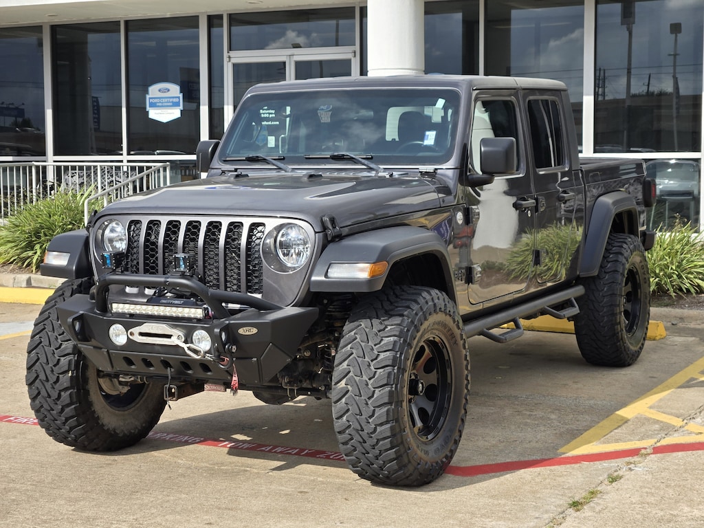 Used 2020 Jeep Gladiator Sport S Truck Crew Cab