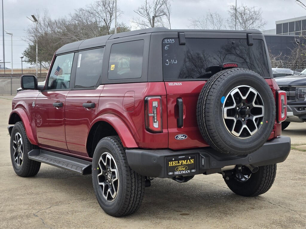 New 2026 Ford Bronco Outer Banks SUV