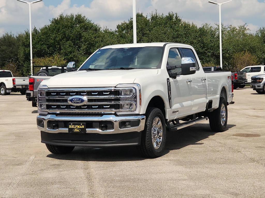 New 2026 Ford Super Duty F-350® Lariat® TRUCK