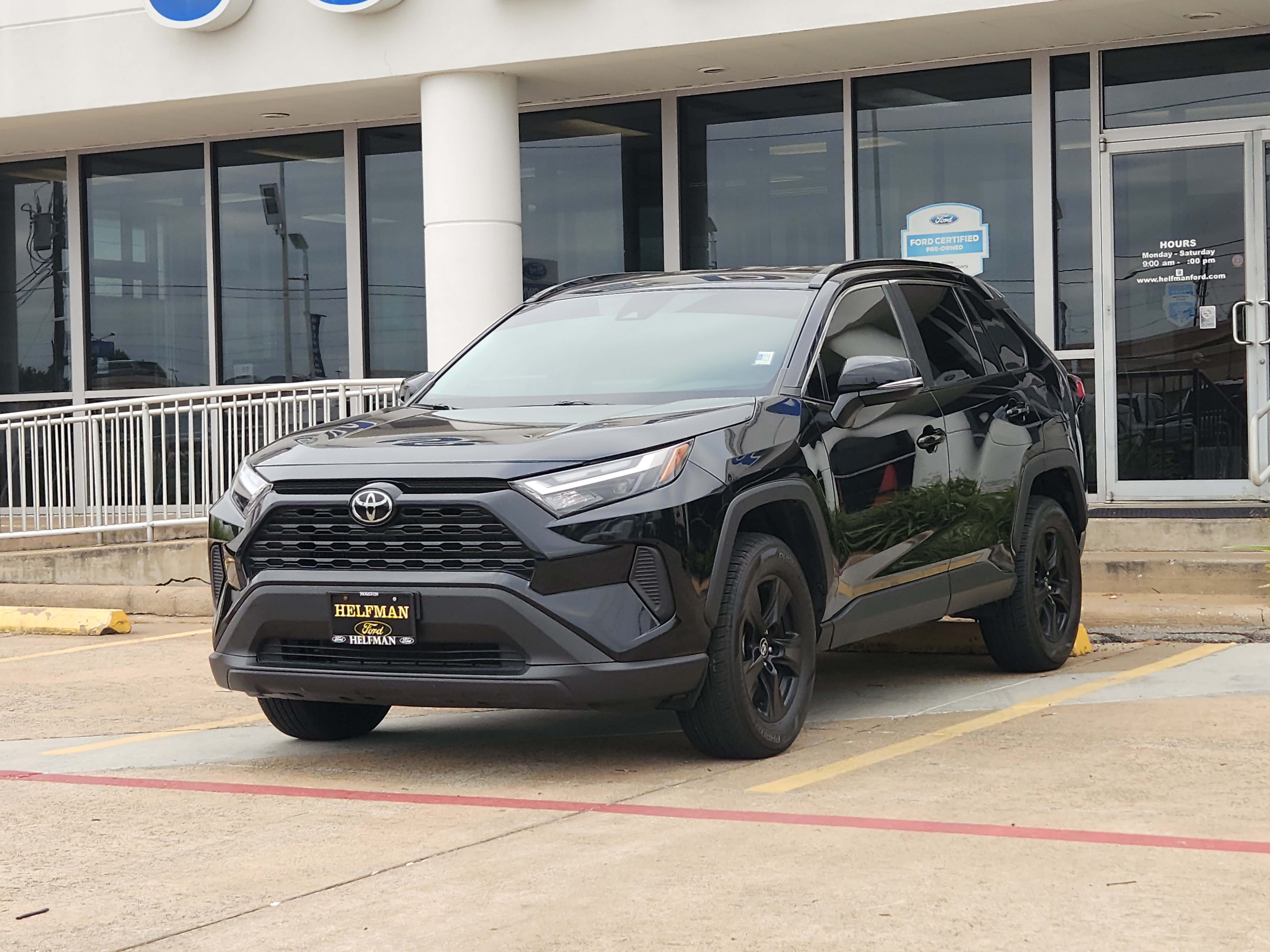 Used 2024 Toyota RAV4 XLE SUV