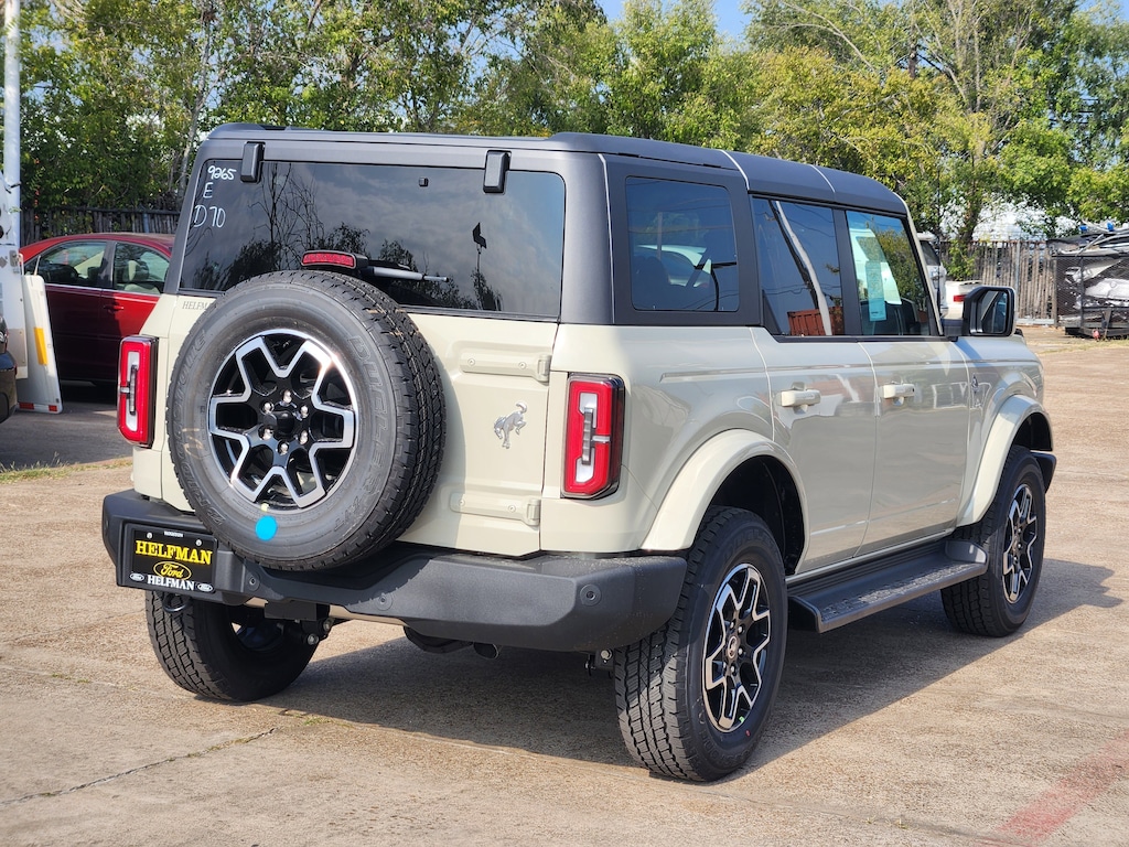 New 2025 Ford Bronco Outer Banks SUV