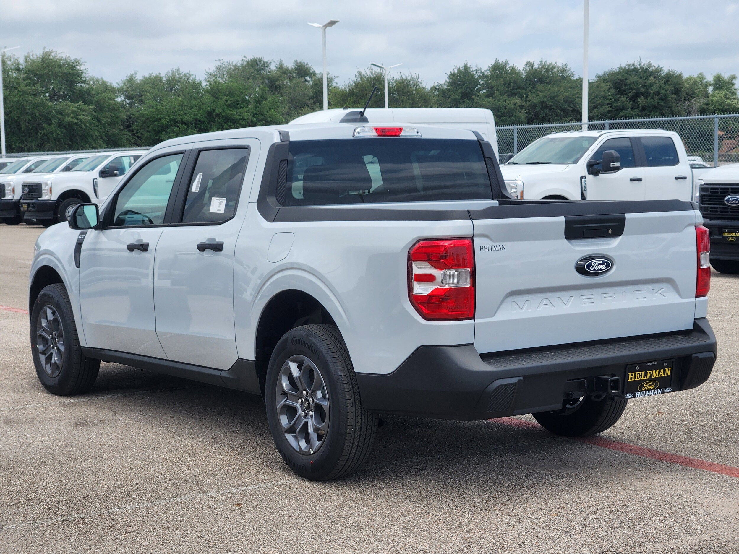 2025 Ford Maverick XLT photo 4