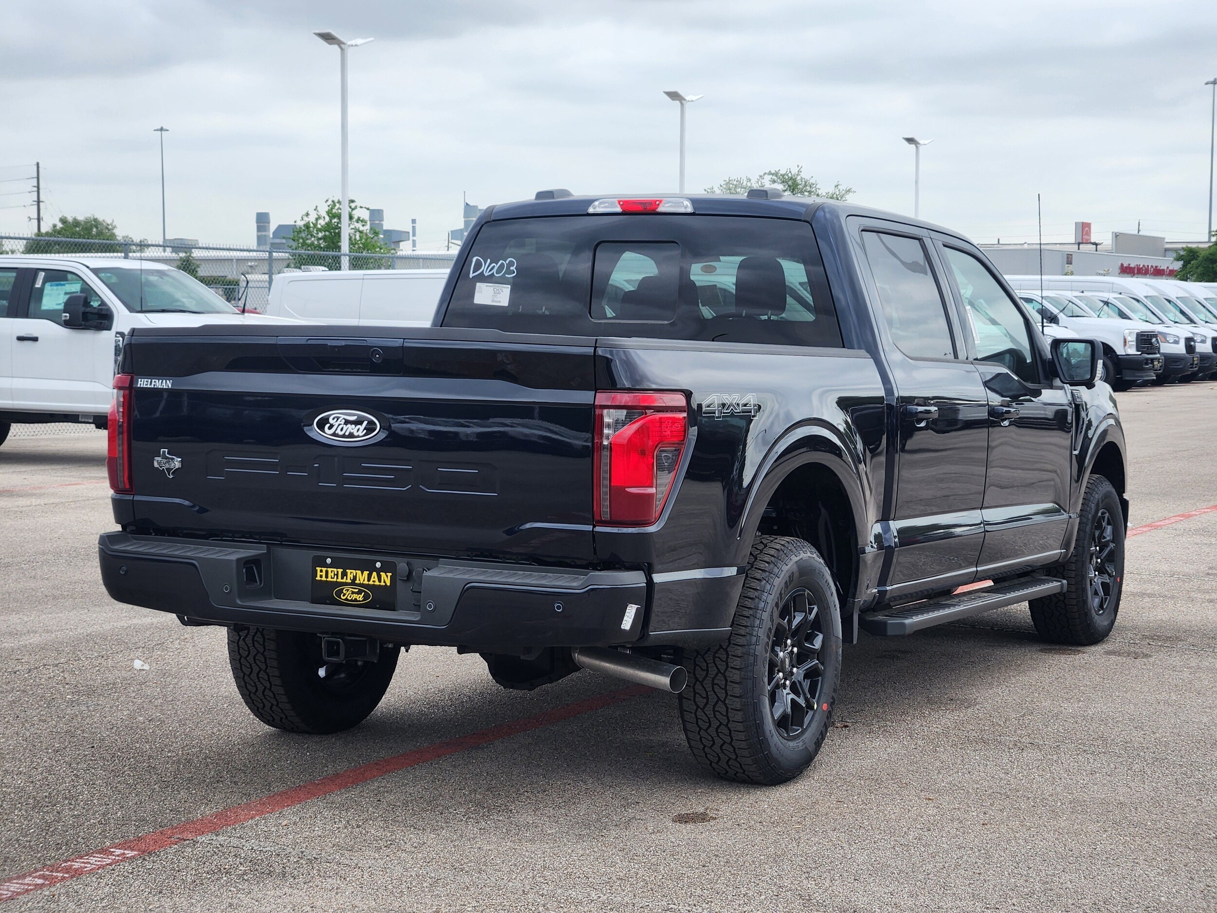 2025 Ford F-150 XLT photo 3