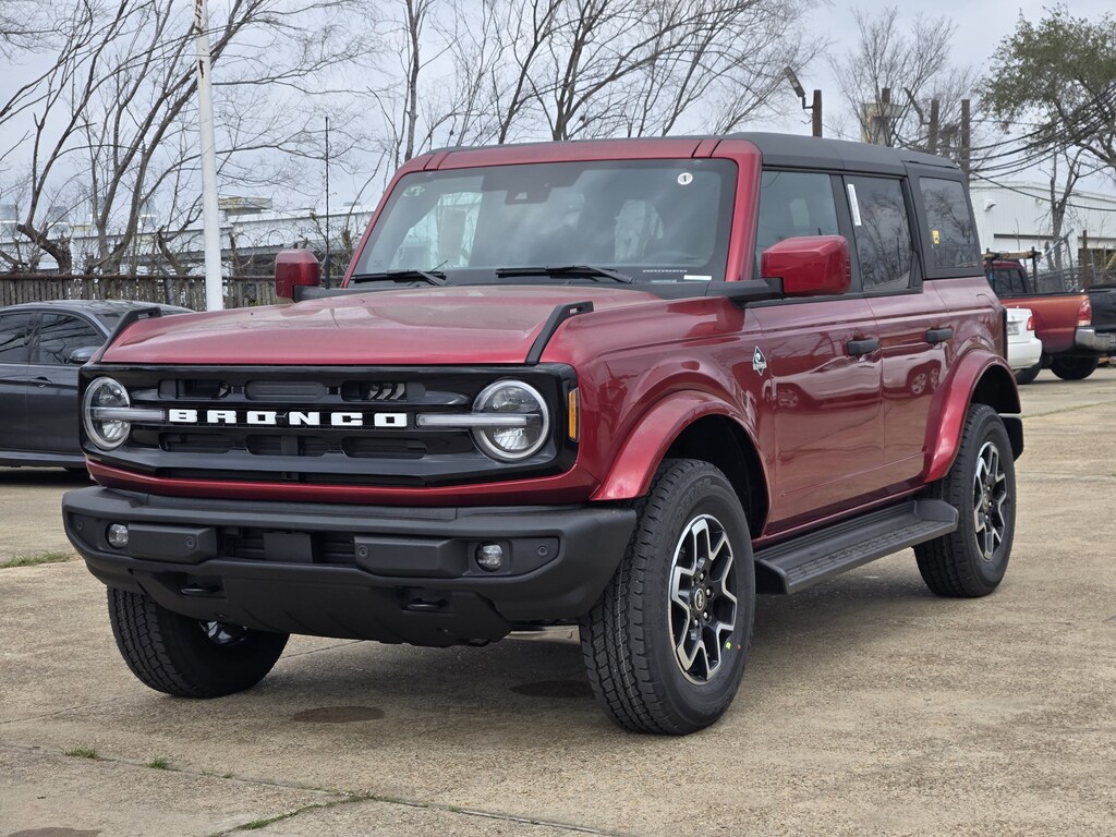 New 2026 Ford Bronco Outer Banks SUV