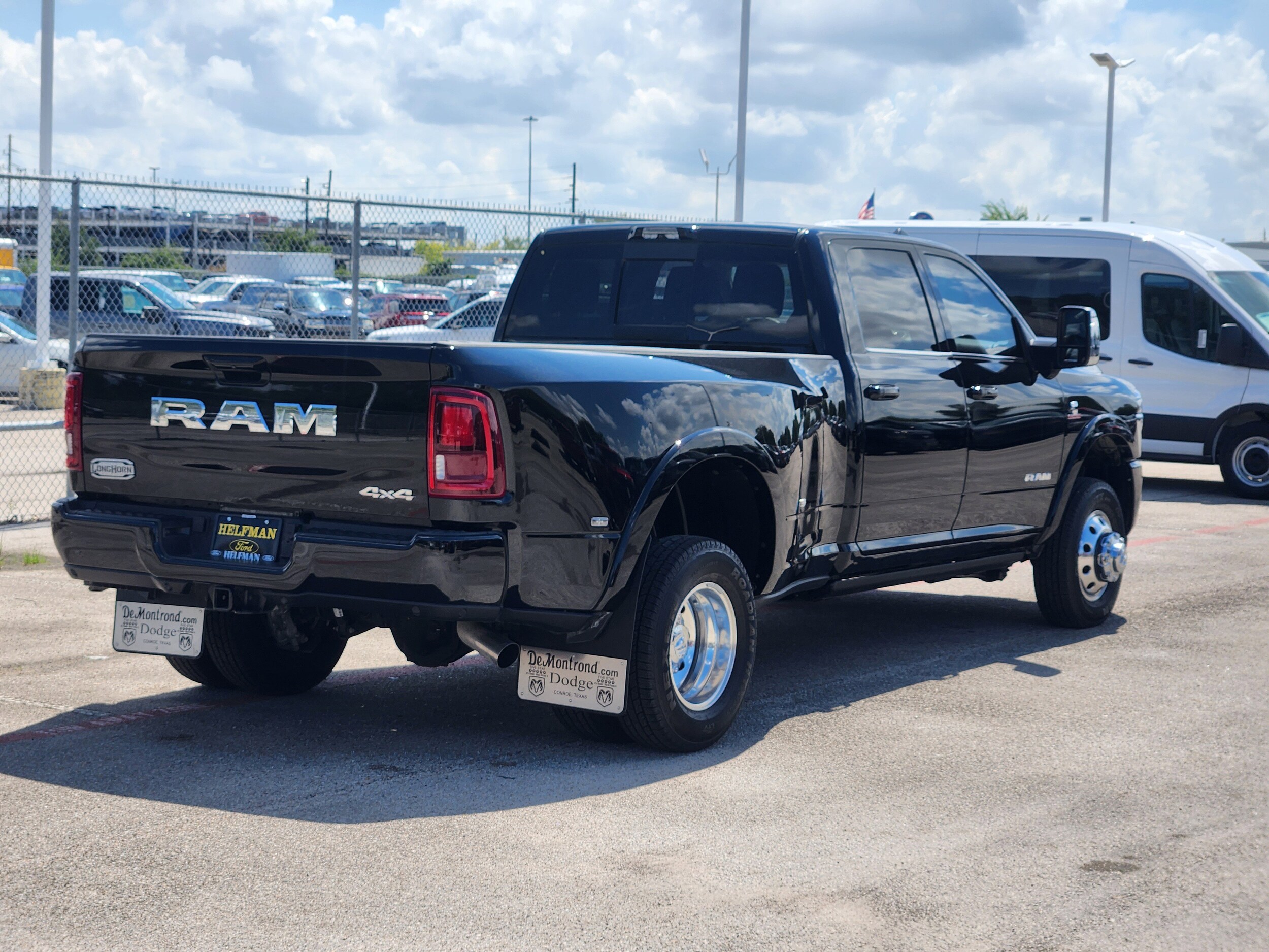 2025 Ram 3500 Longhorn photo 2