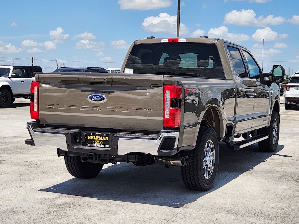 New 2026 Ford Super Duty F-250® Lariat® TRUCK