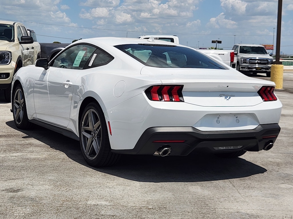 New 2026 Ford Mustang Ecoboost® Fastback CAR