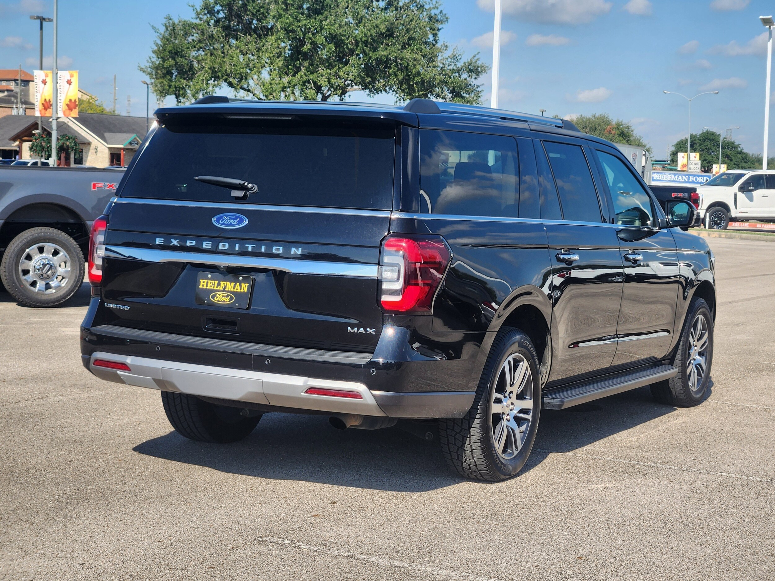 2024 Ford Expedition MAX Limited photo 2