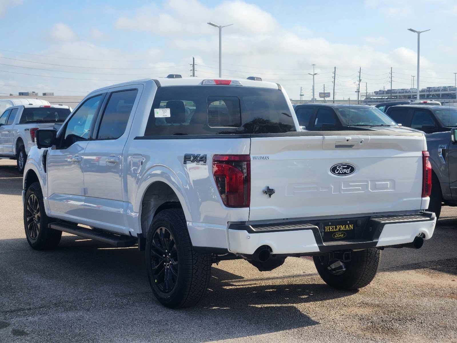 2025 Ford F-150 XLT photo 4