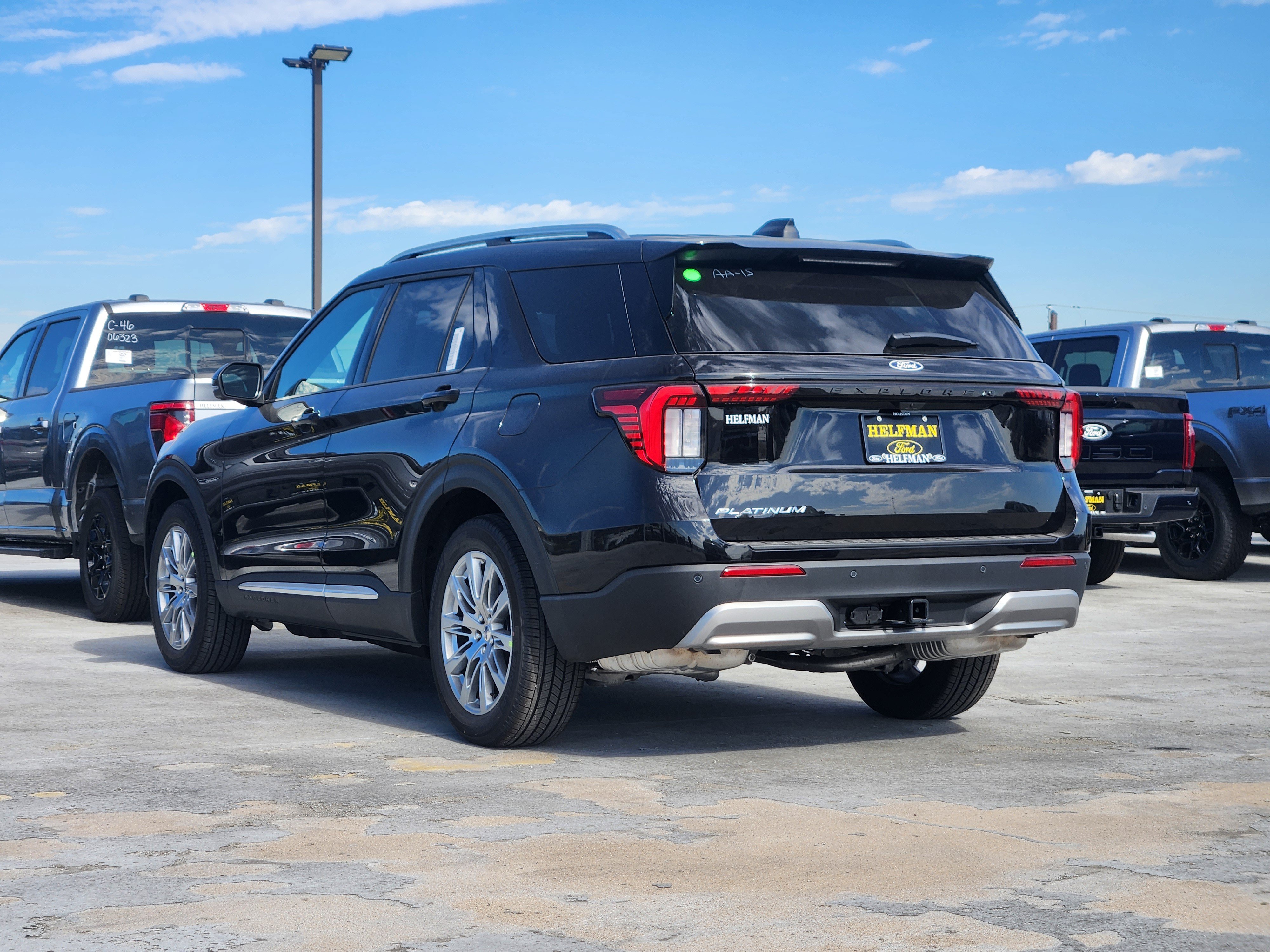 New 2027 Ford Explorer Platinum SUV