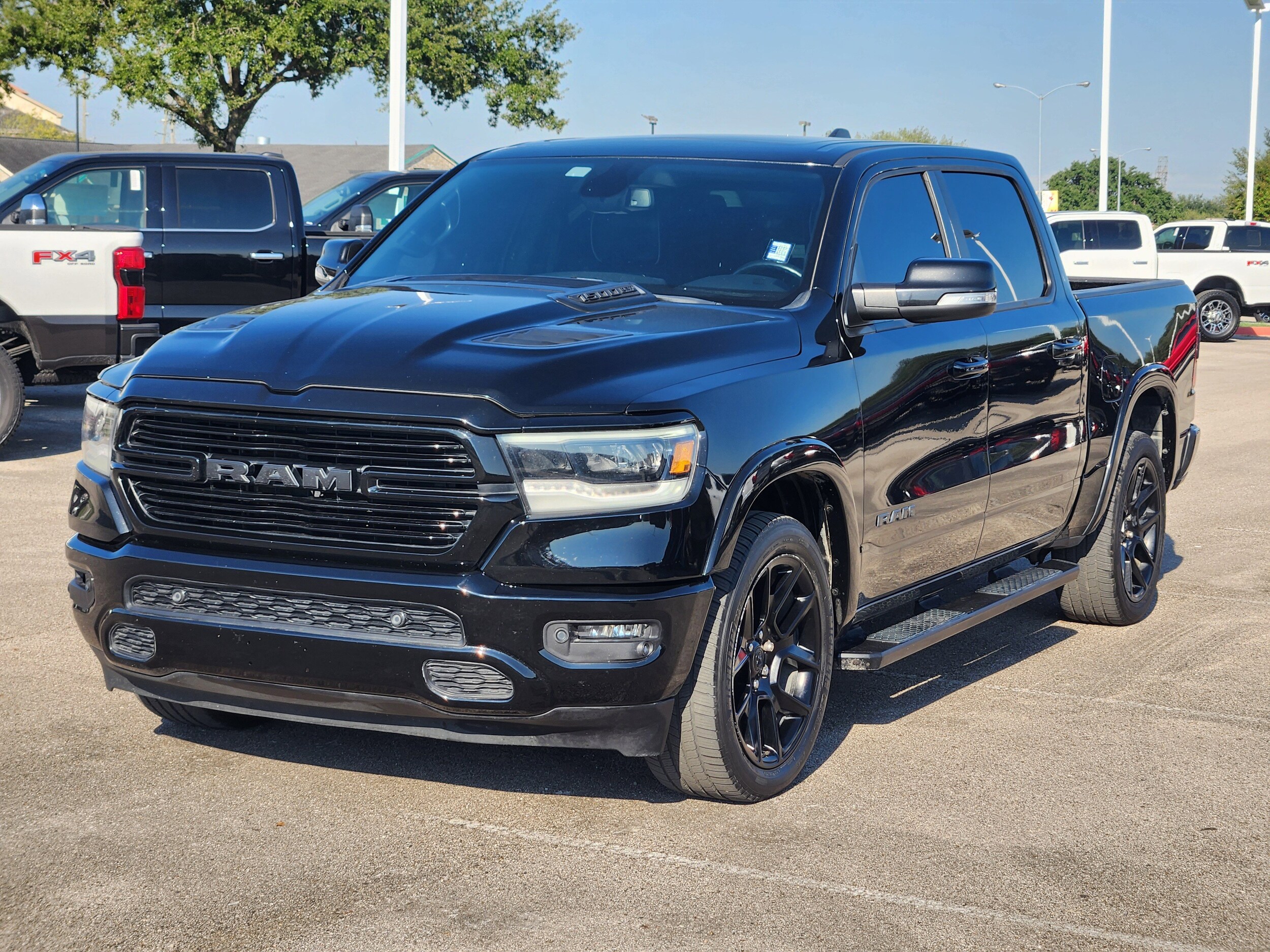 2020 Ram 1500 Laramie photo 2
