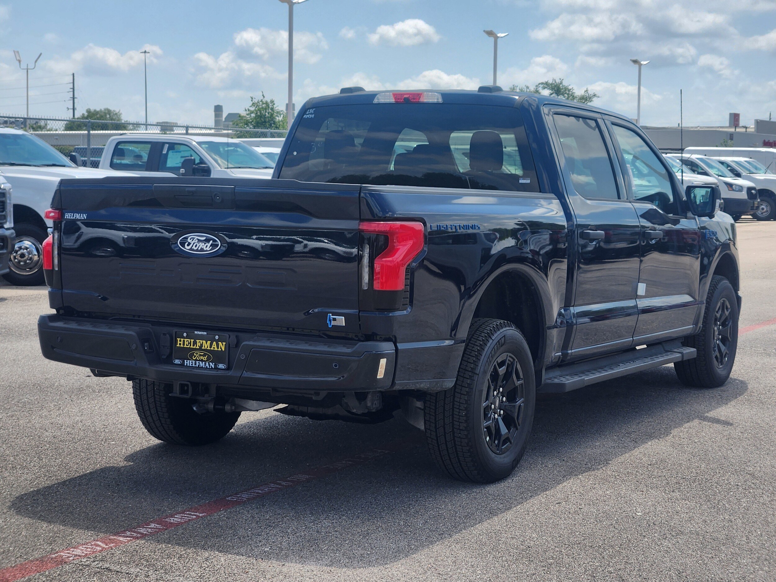 2025 Ford F-150 Lightning XLT photo 3