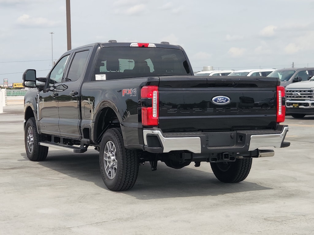 New 2026 Ford Super Duty F-250® Lariat® TRUCK