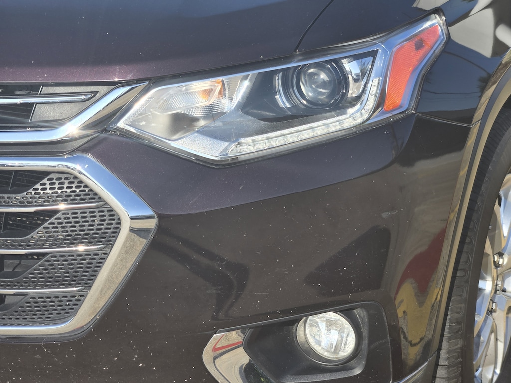 Used 2021 Chevrolet Traverse LT Cloth SUV