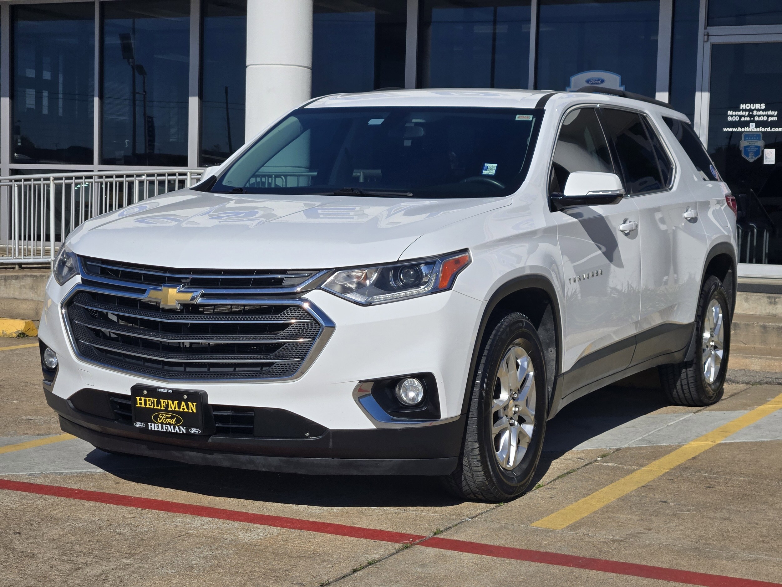 Certified 2020 Chevrolet Traverse 1LT with VIN 1GNERGKW4LJ231012 for sale in Meadows Place, TX
