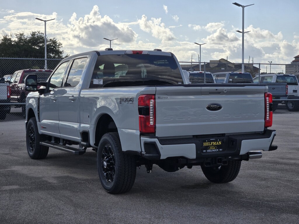 New 2026 Ford Super Duty F-250 Lariat TRUCK