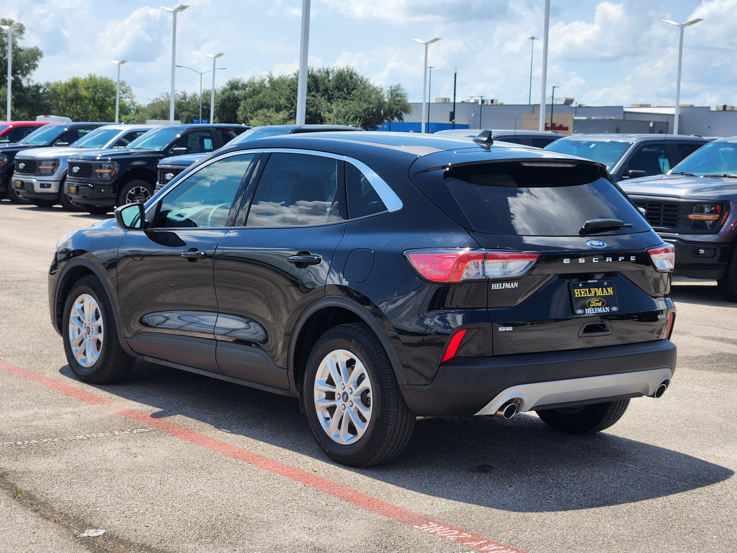 2022 Ford Escape SE Hybrid photo 4