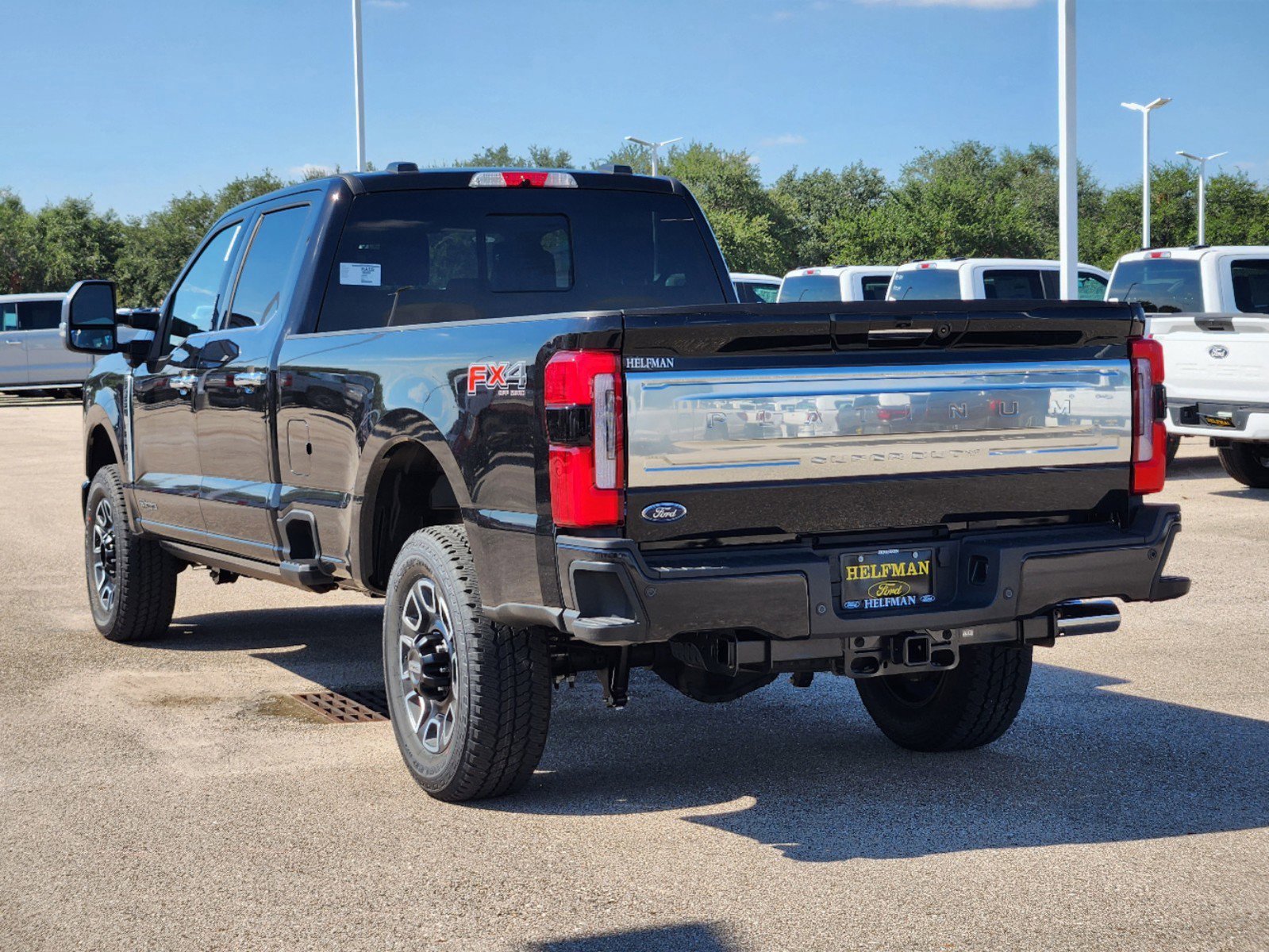2024 Ford F-350 photo 4
