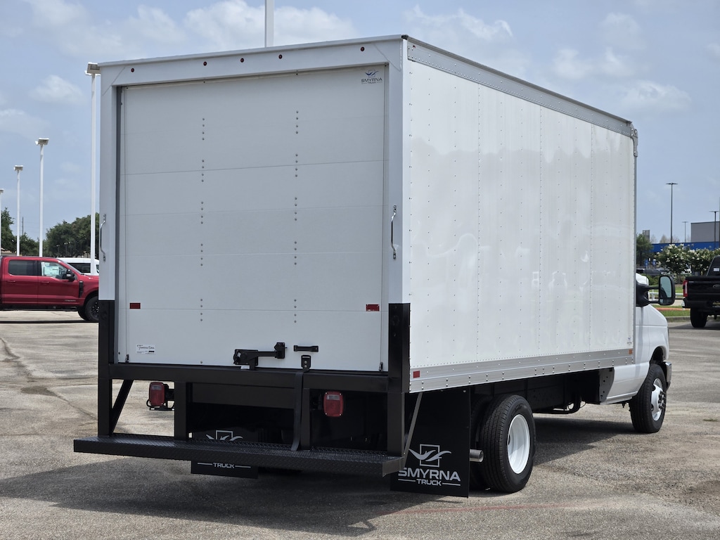 New 2027 Ford Econoline Cutaway E-450 DRW VAN