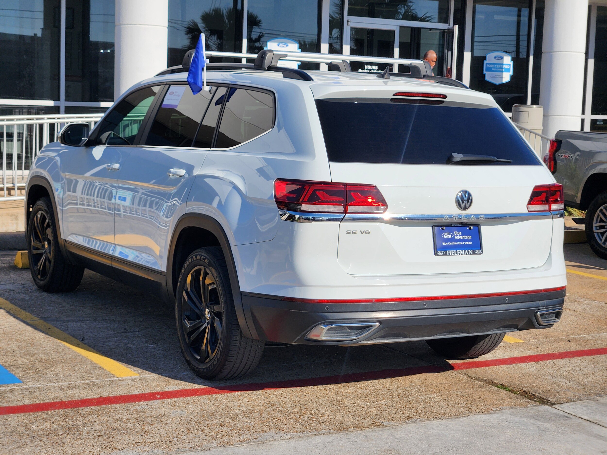 2021 Volkswagen Atlas V6 SE Technology photo 3