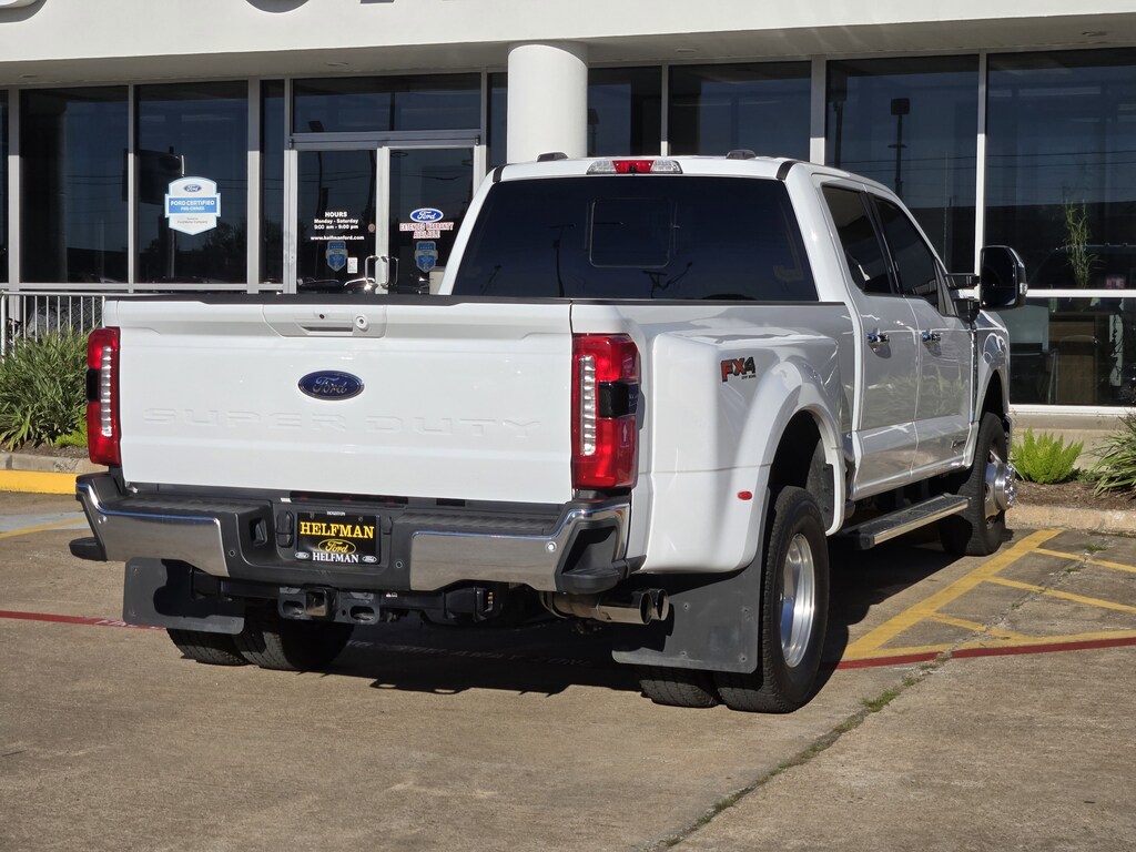 Used 2025 Ford F-350 Lariat Truck Crew Cab