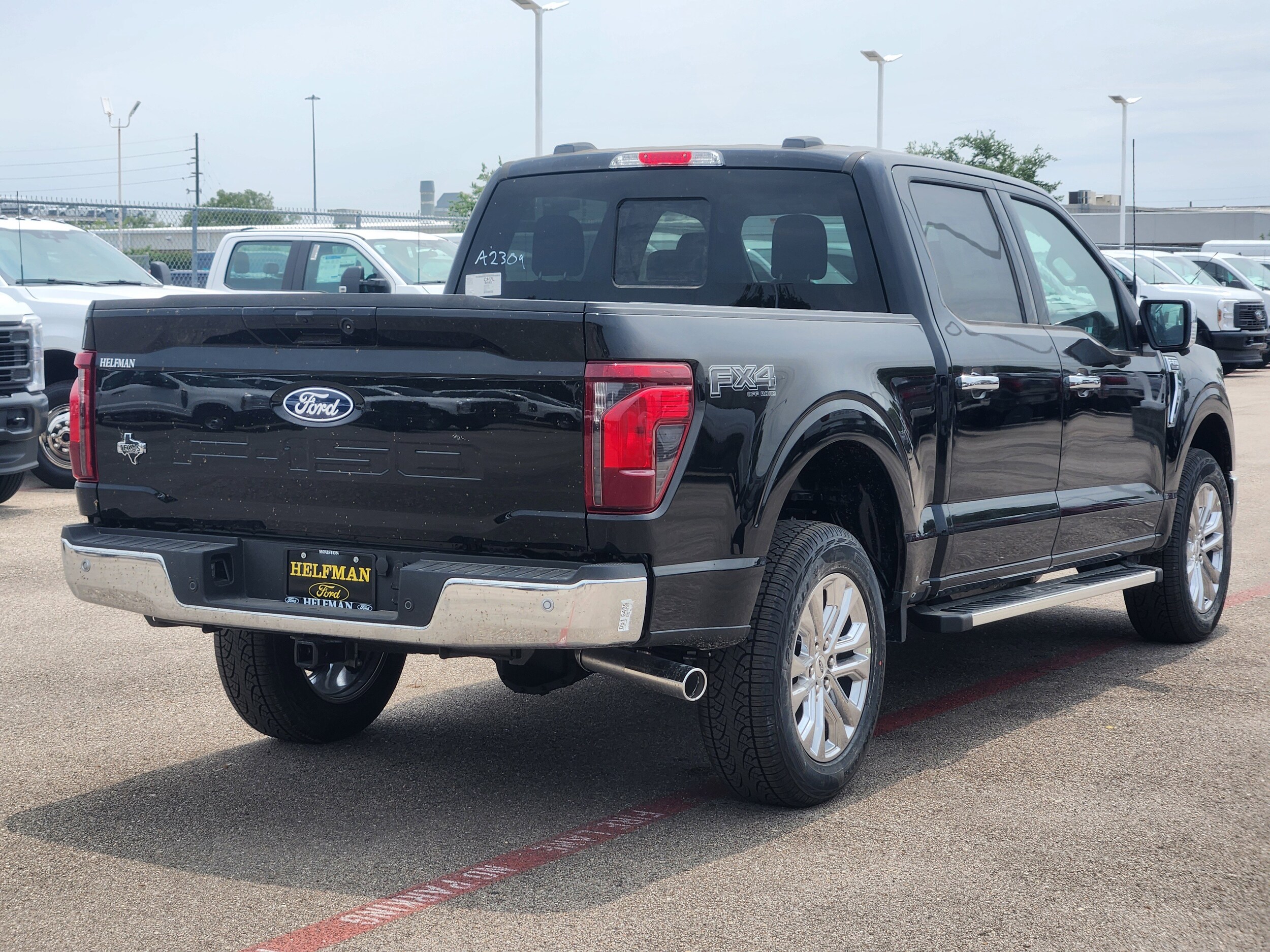 2025 Ford F-150 XLT photo 3