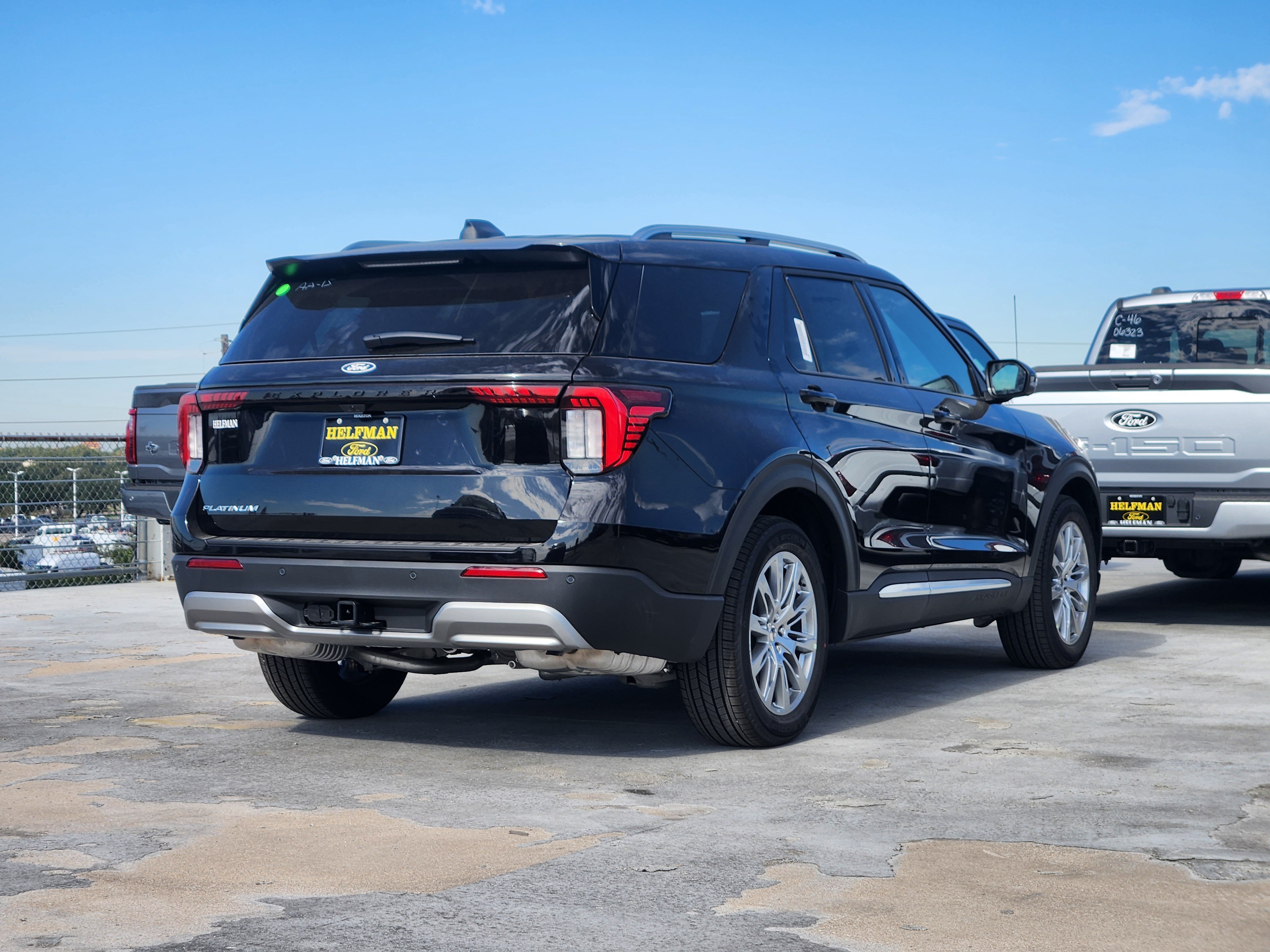 New 2027 Ford Explorer Platinum SUV