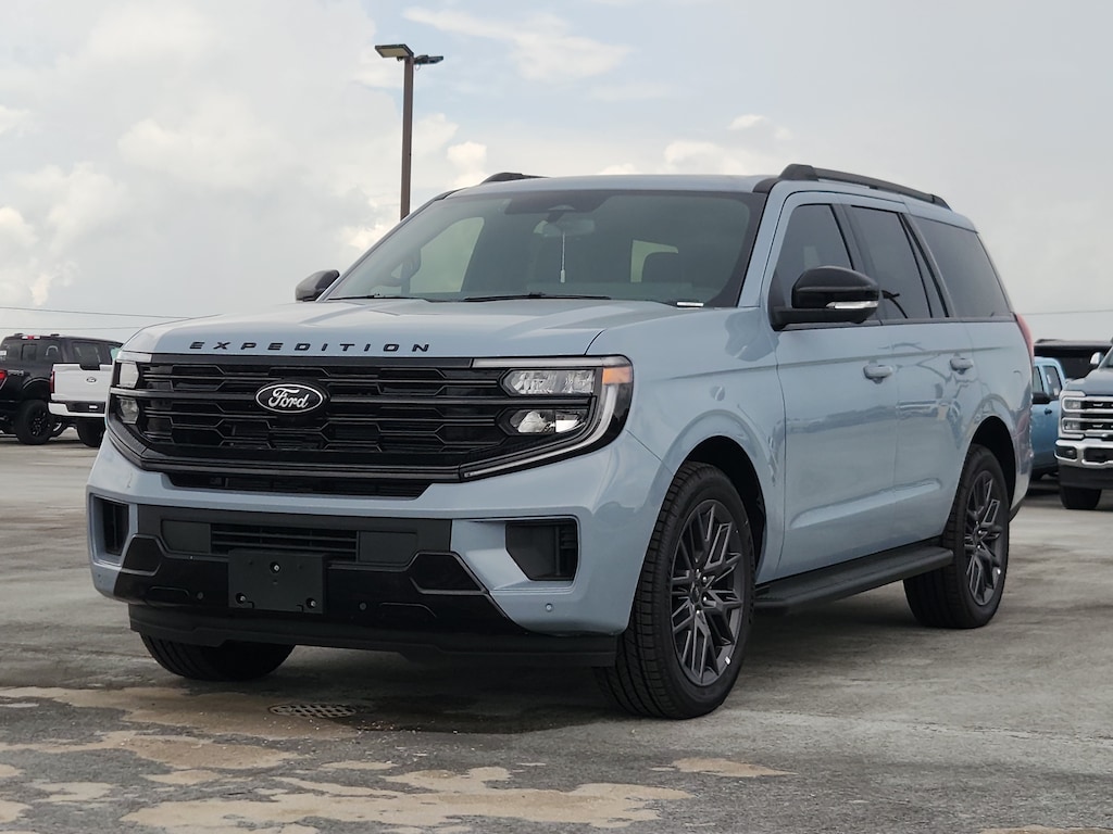 New 2026 Ford Expedition Platinum® SUV