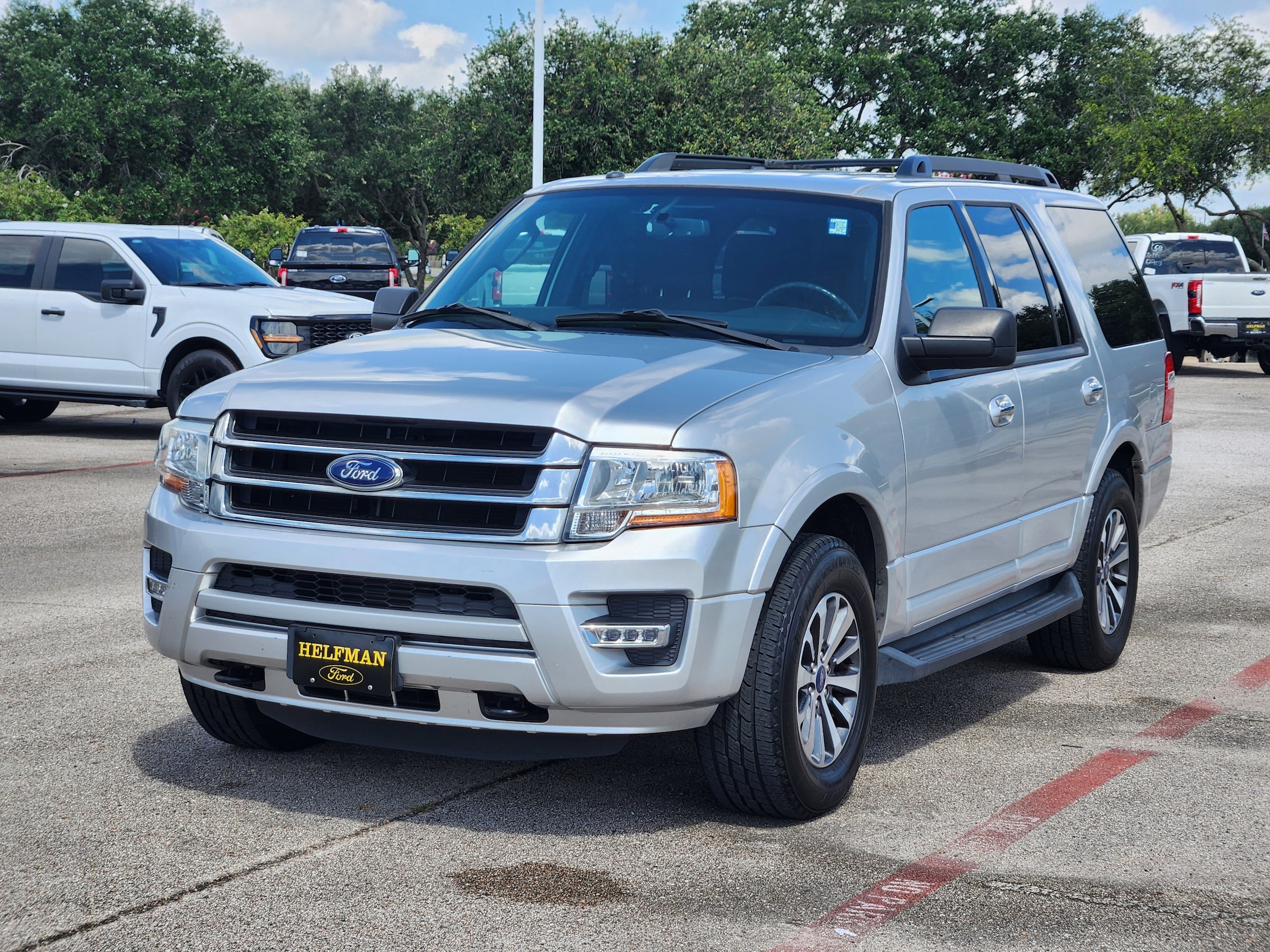 Used 2017 Ford Expedition XLT with VIN 1FMJU1JT7HEA54932 for sale in Stafford, TX