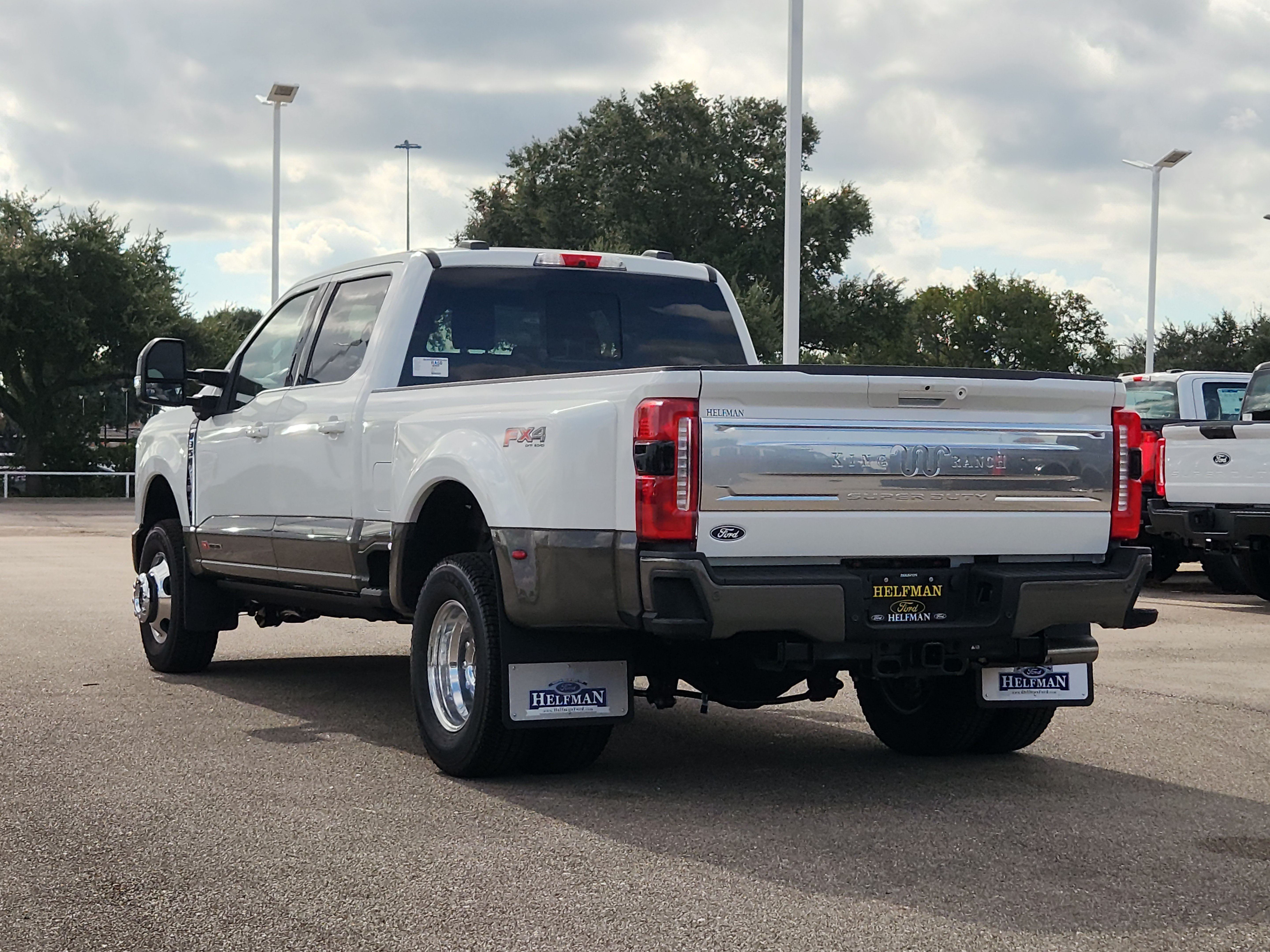 New 2027 Ford Super Duty F-350® King Ranch® TRUCK