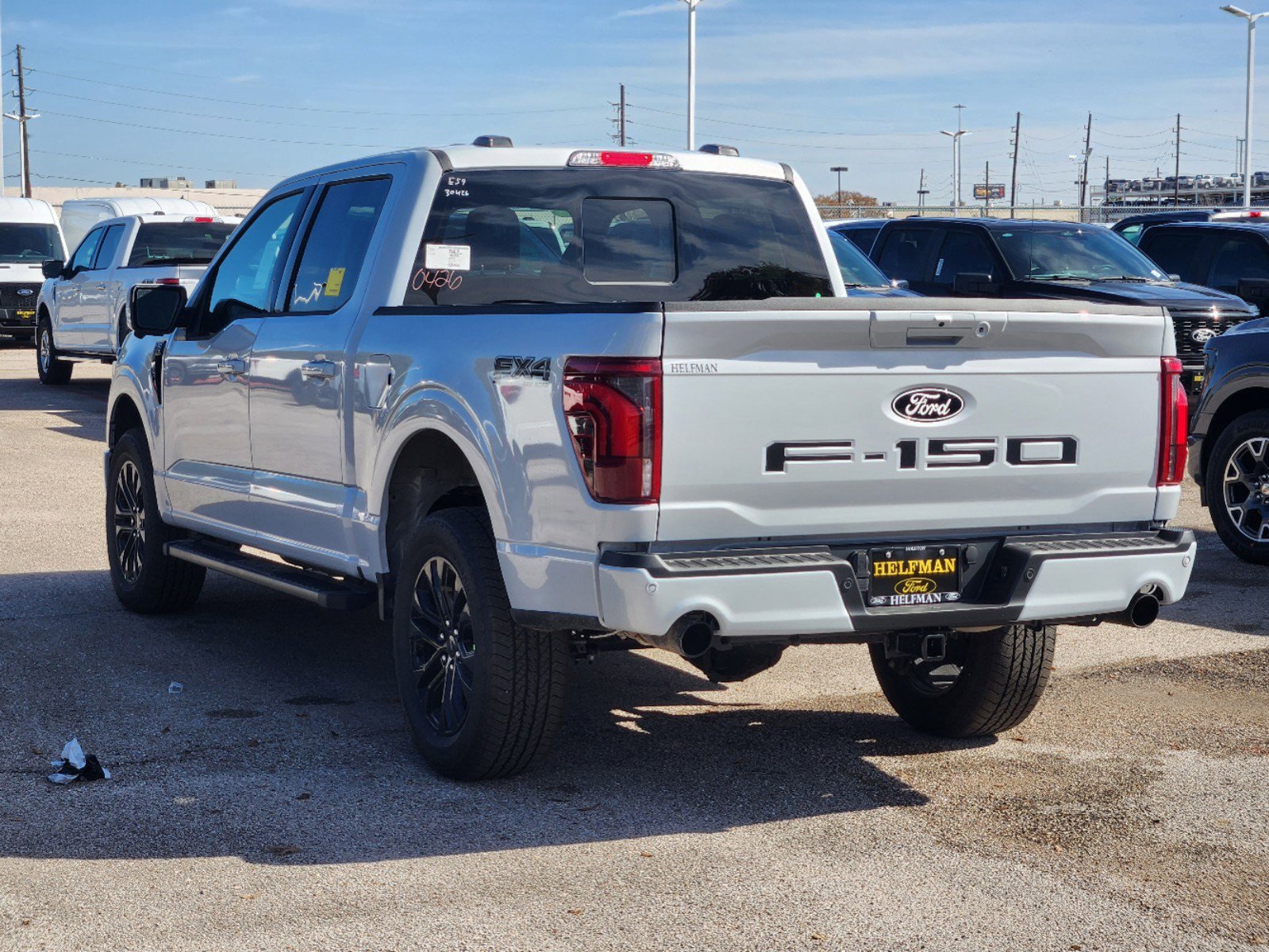 2025 Ford F-150 Lariat photo 4