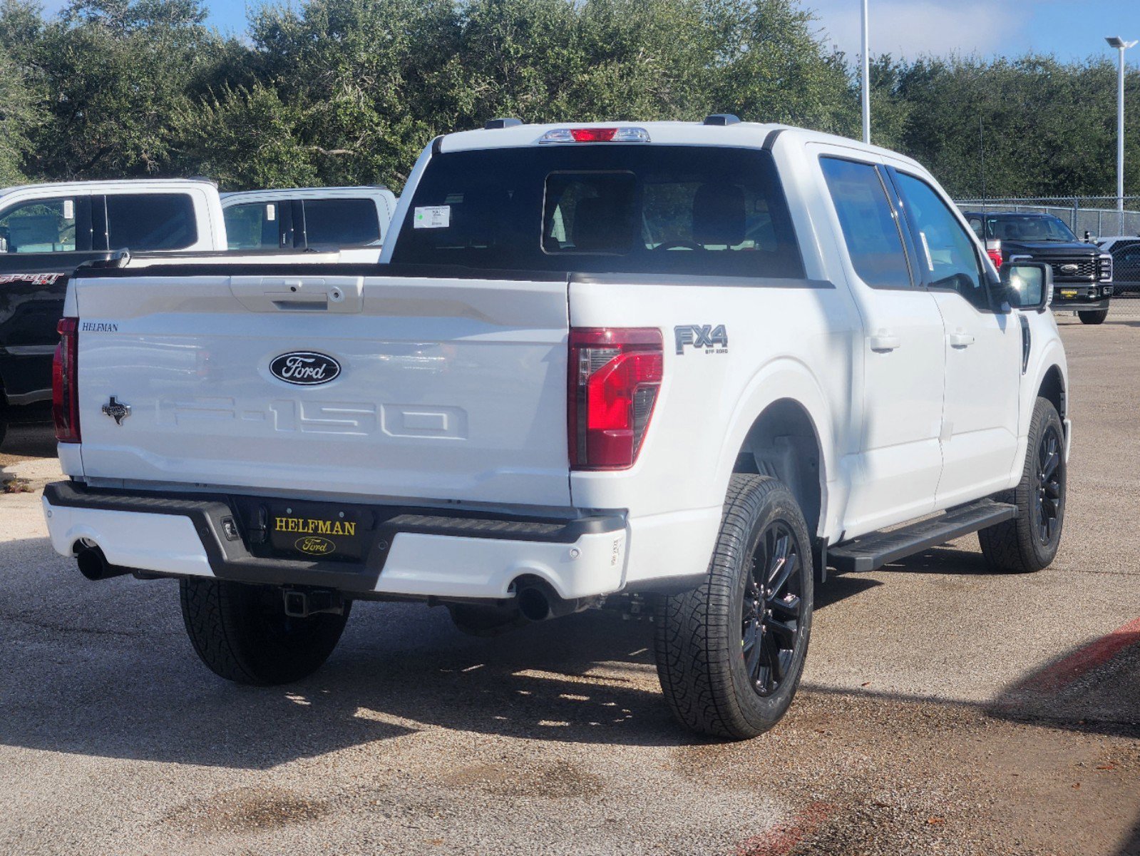 2025 Ford F-150 XLT photo 3
