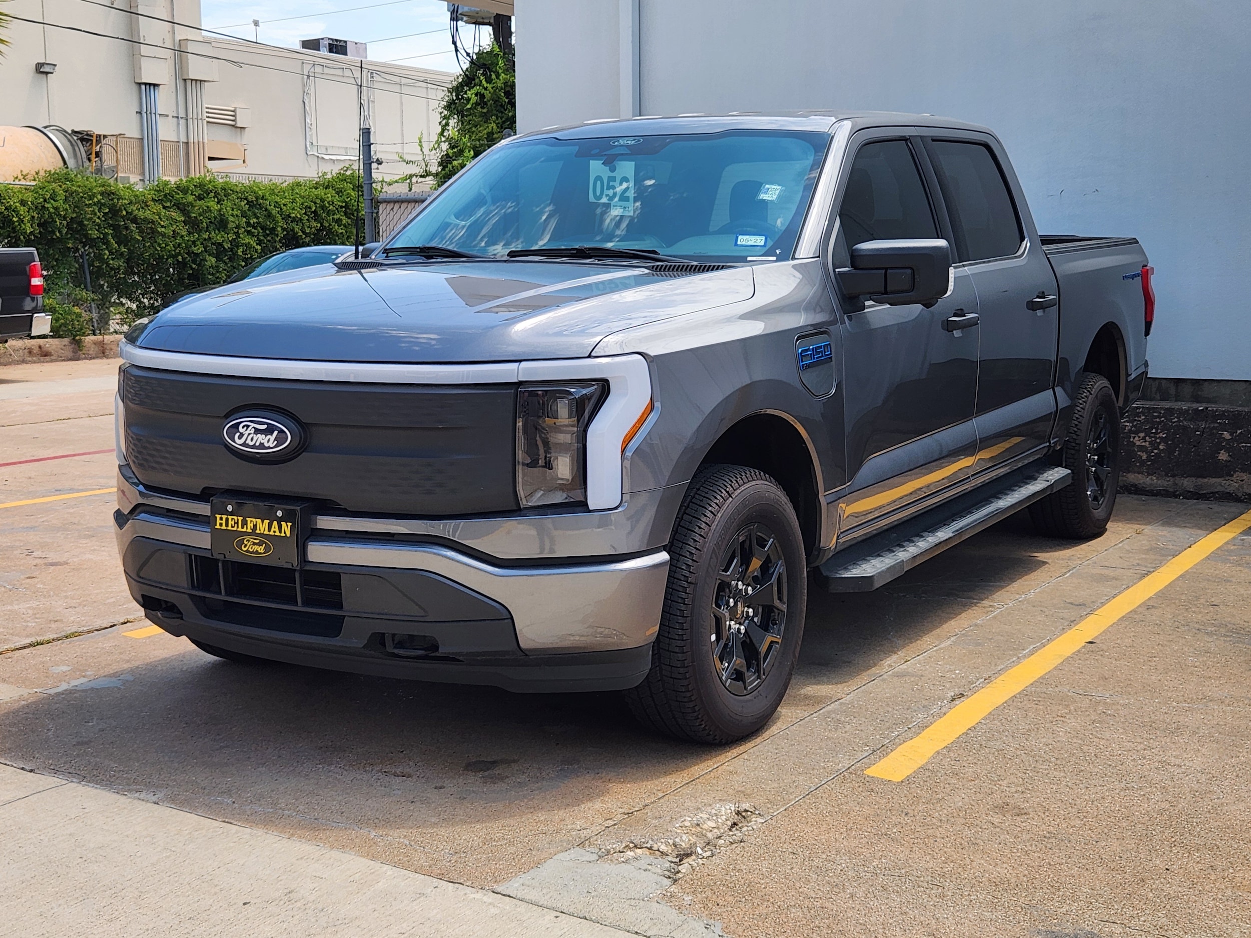 Used 2025 Ford F-150 Lightning XLT with VIN 1FTVW3LK0SWG00505 for sale in Stafford, TX