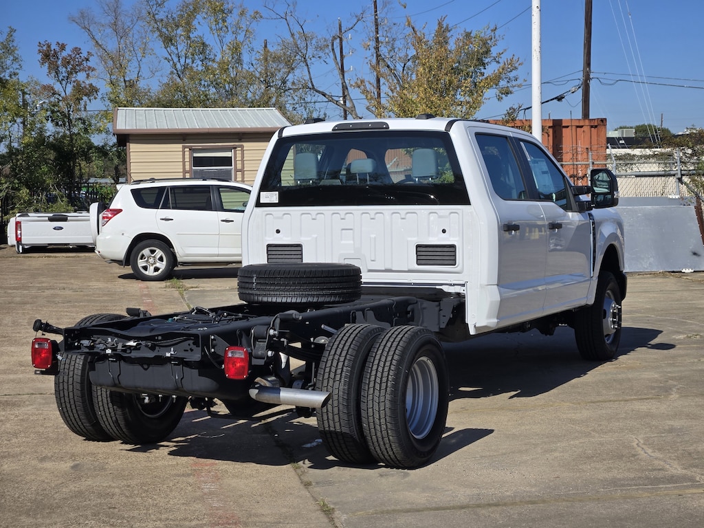 Used 2024 Ford F-350 Chassis XL Truck Crew Cab