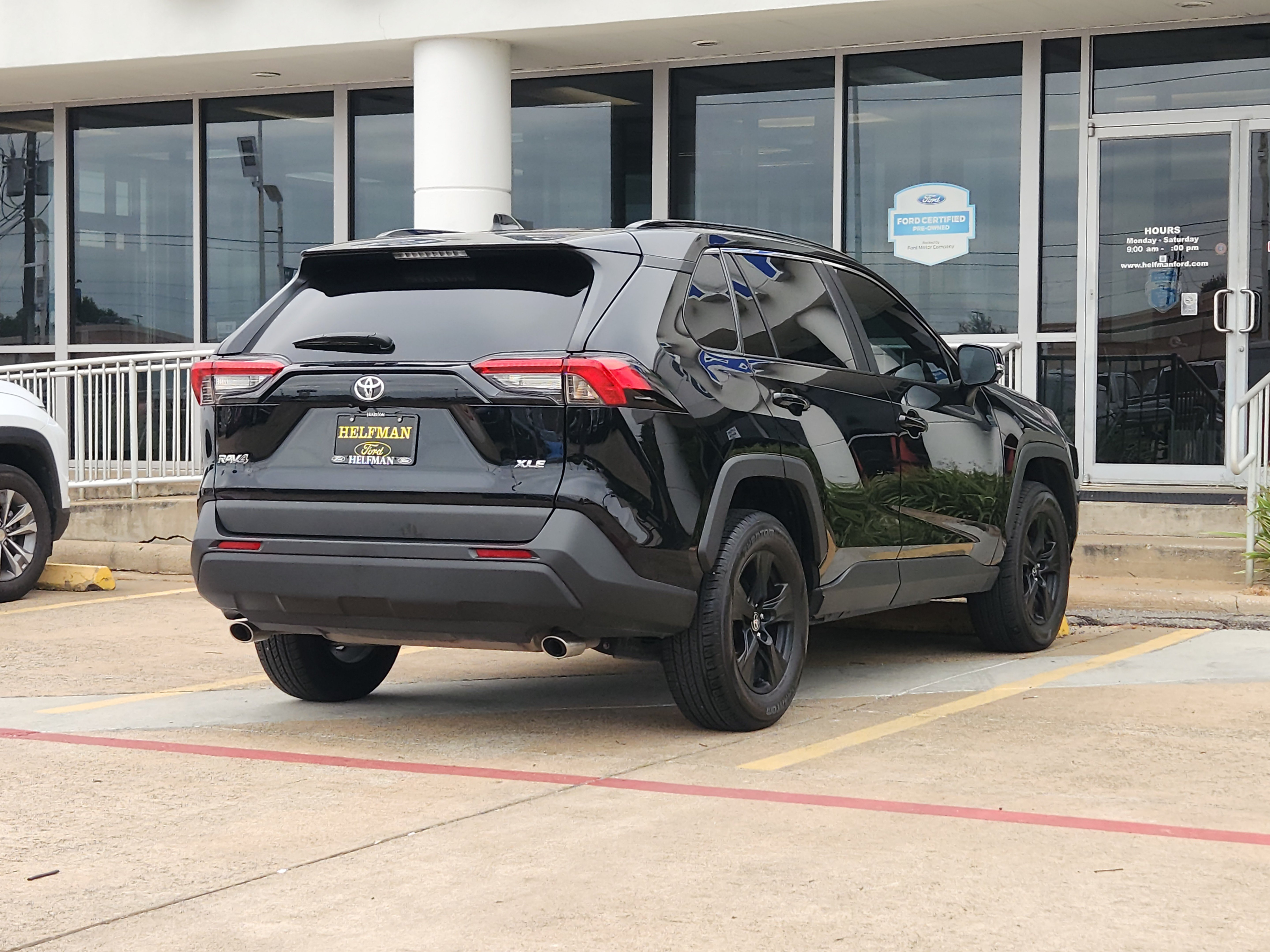 Used 2024 Toyota RAV4 XLE SUV