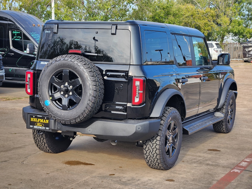 New 2025 Ford Bronco Outer Banks SUV
